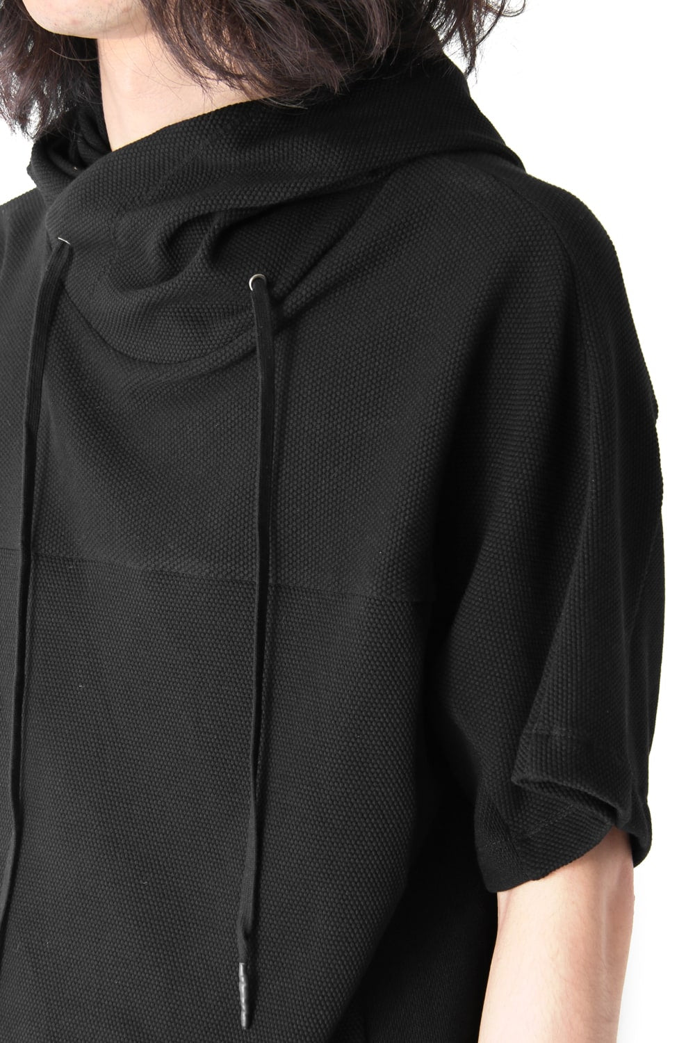 ROUND HOODIE - JULIUS