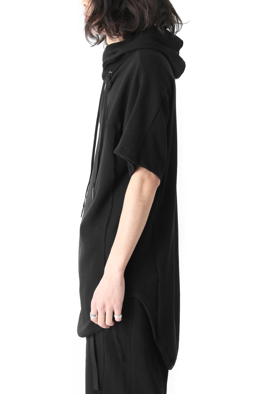 ROUND HOODIE - JULIUS