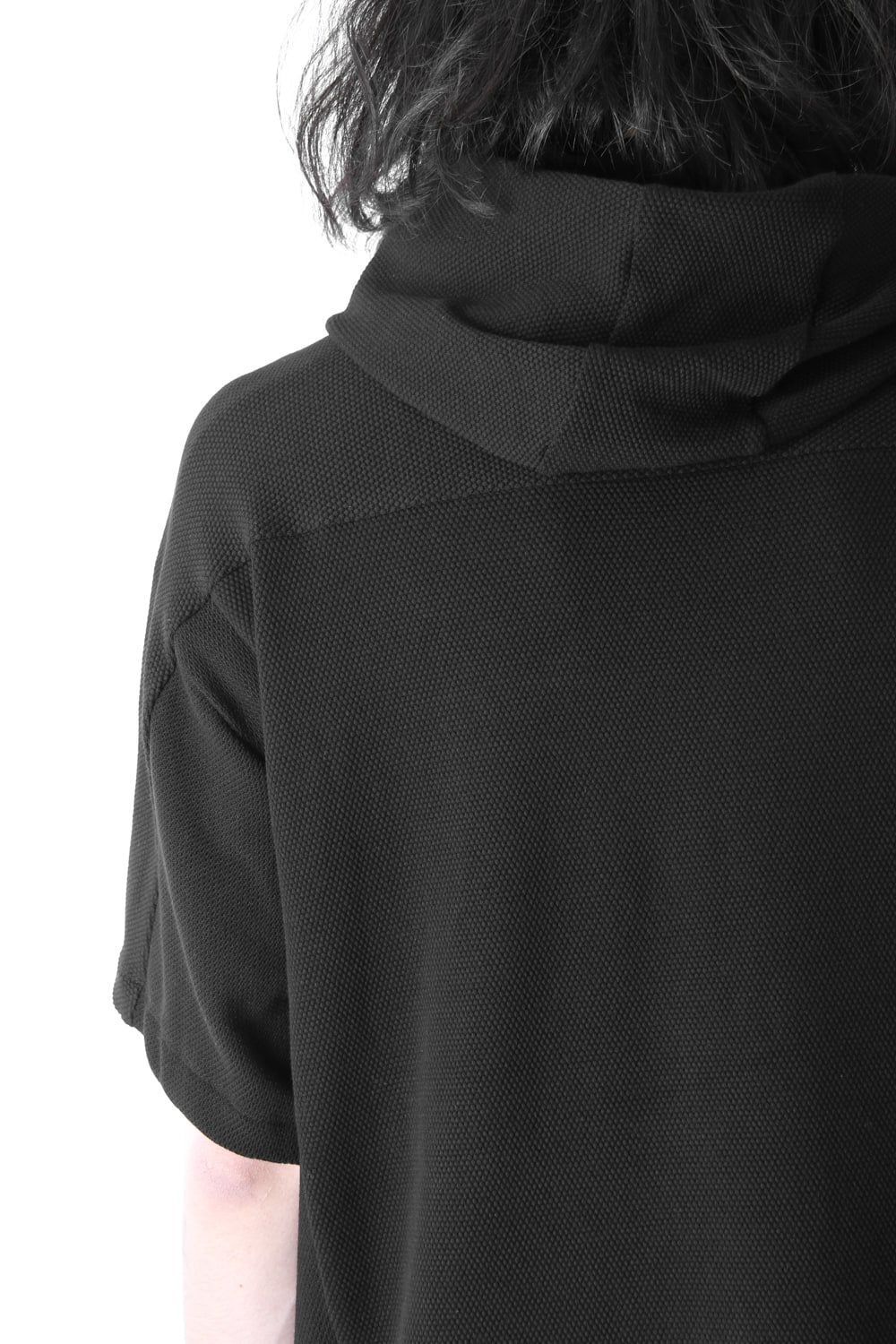 ROUND HOODIE - JULIUS