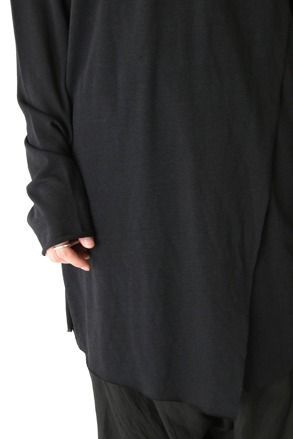 Crossed Layer Cut & Sewn