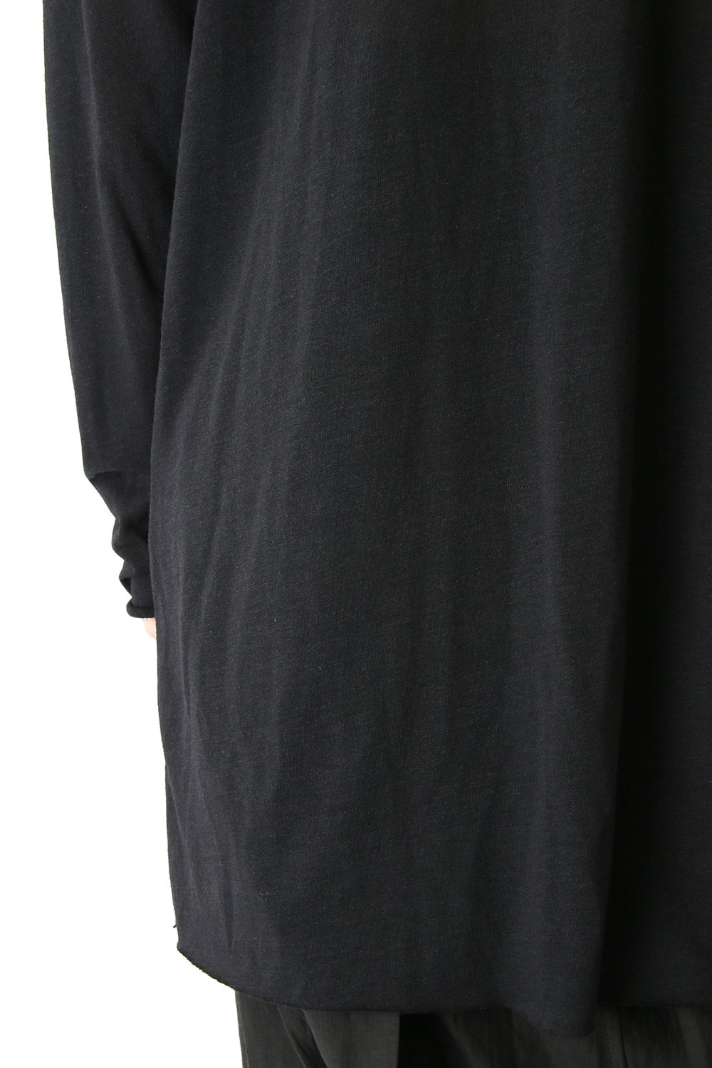 Crossed Layer Cut & Sewn