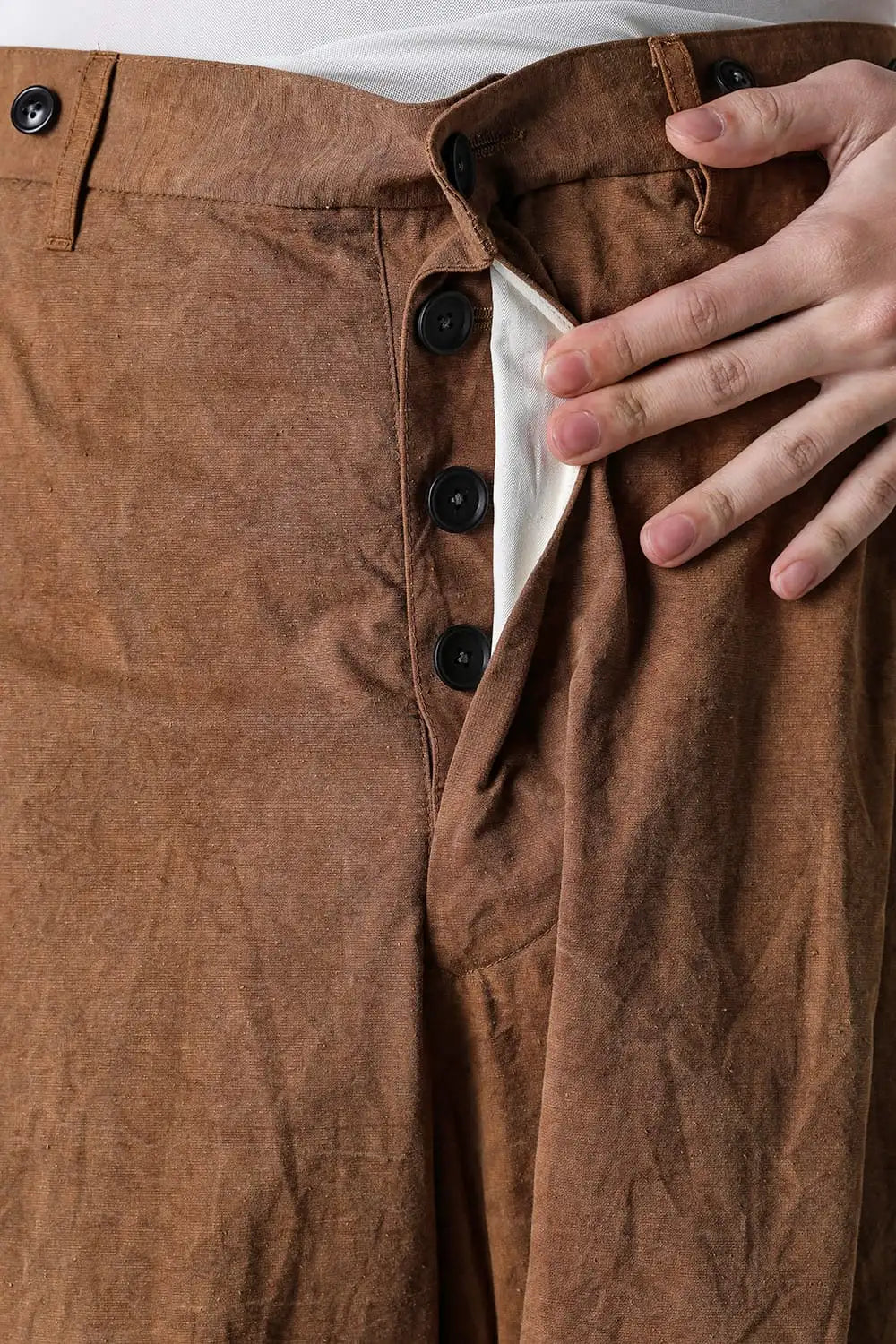 Side Tucked Wide Straight Trousers Kakishibu Brown