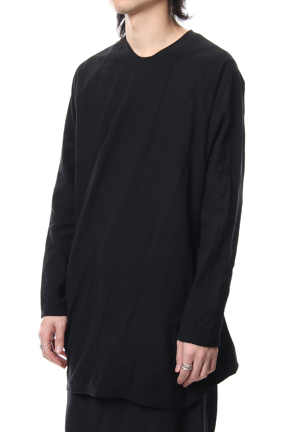 DRAPING CUT AND SEWN Black