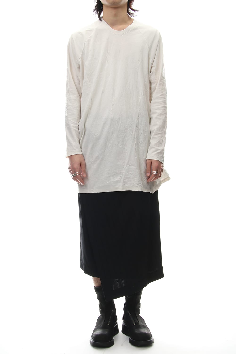 DRAPING CUT AND SEWN Off