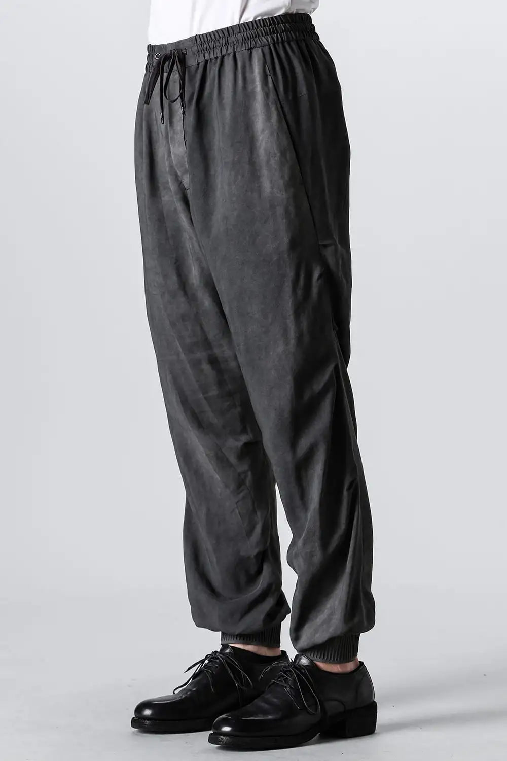 Jogger pants High twist viscose