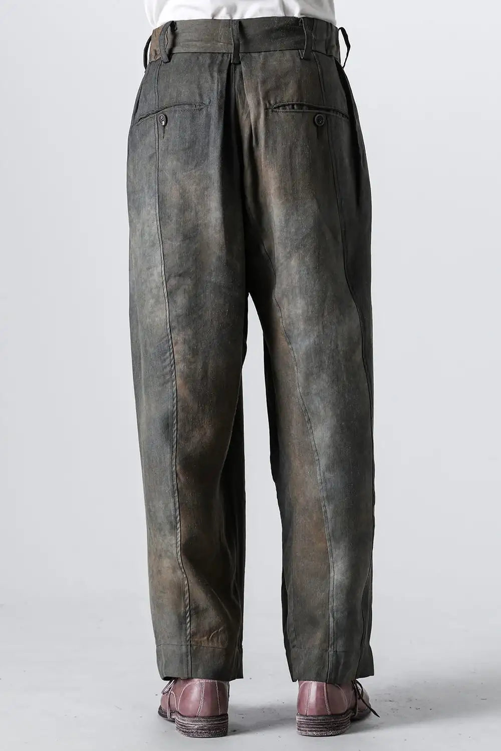 Front Pleats Tapered Long Trousers