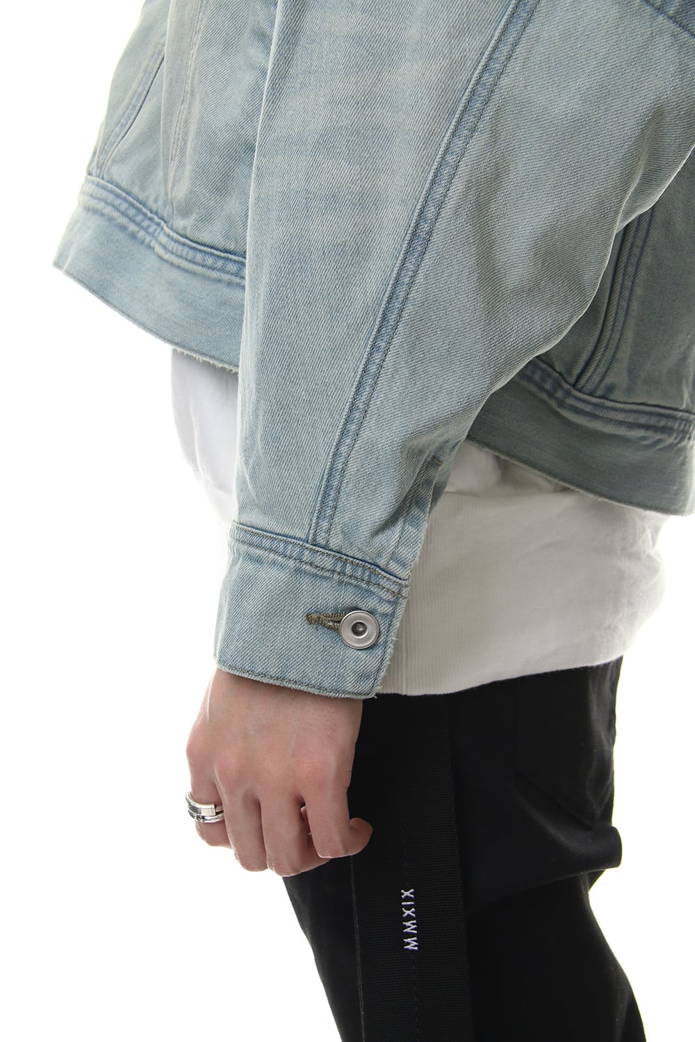 DENIM JACKET