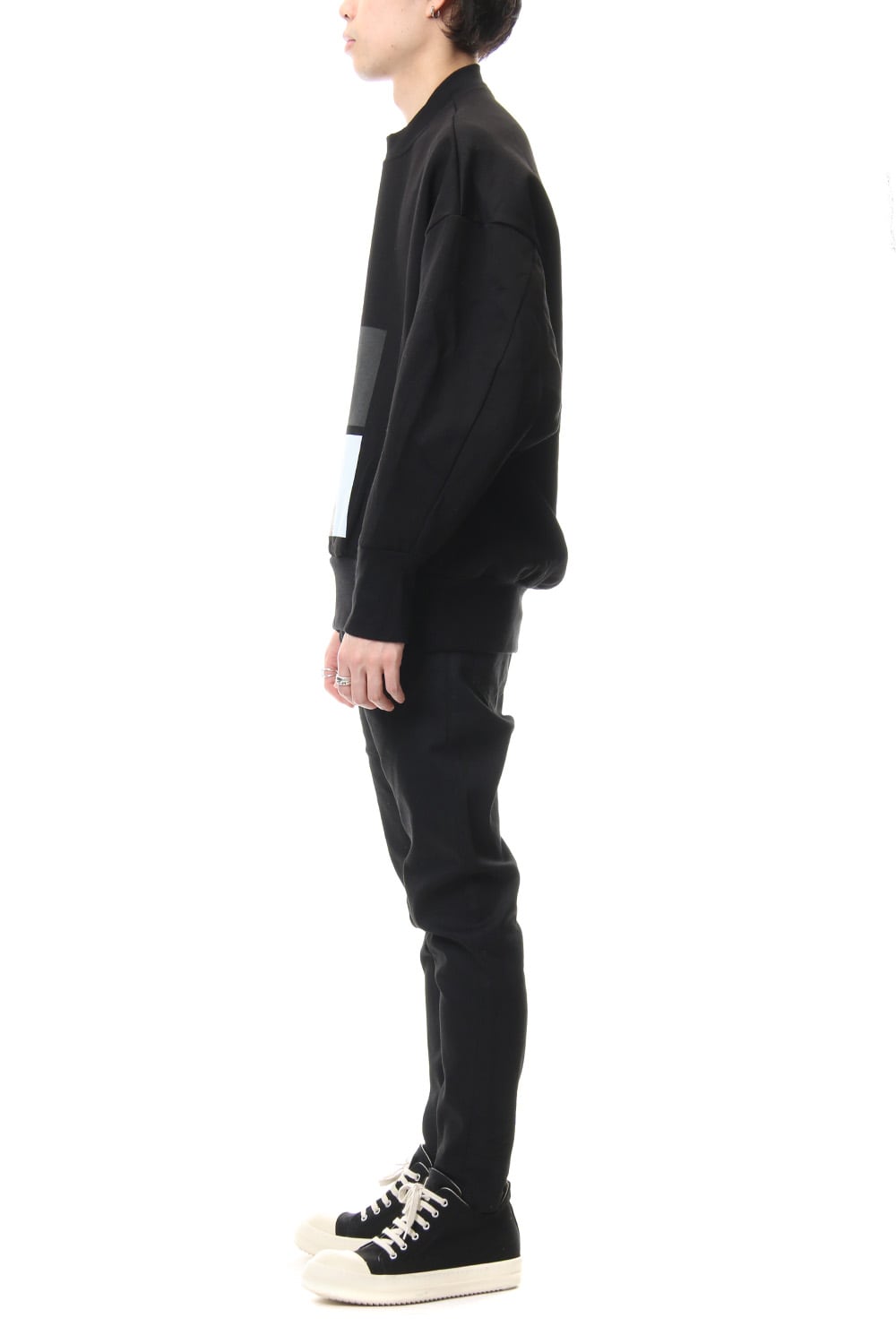 SEAMED SLEEVE PRINT SWEATSHIRT Black