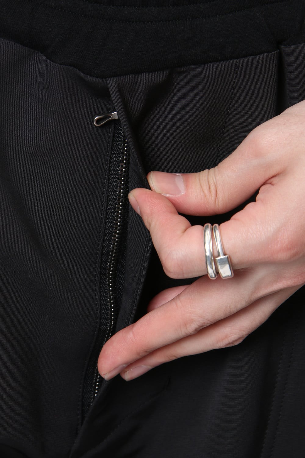 MILITARY LEG POCKET CROPPED PANTS Black