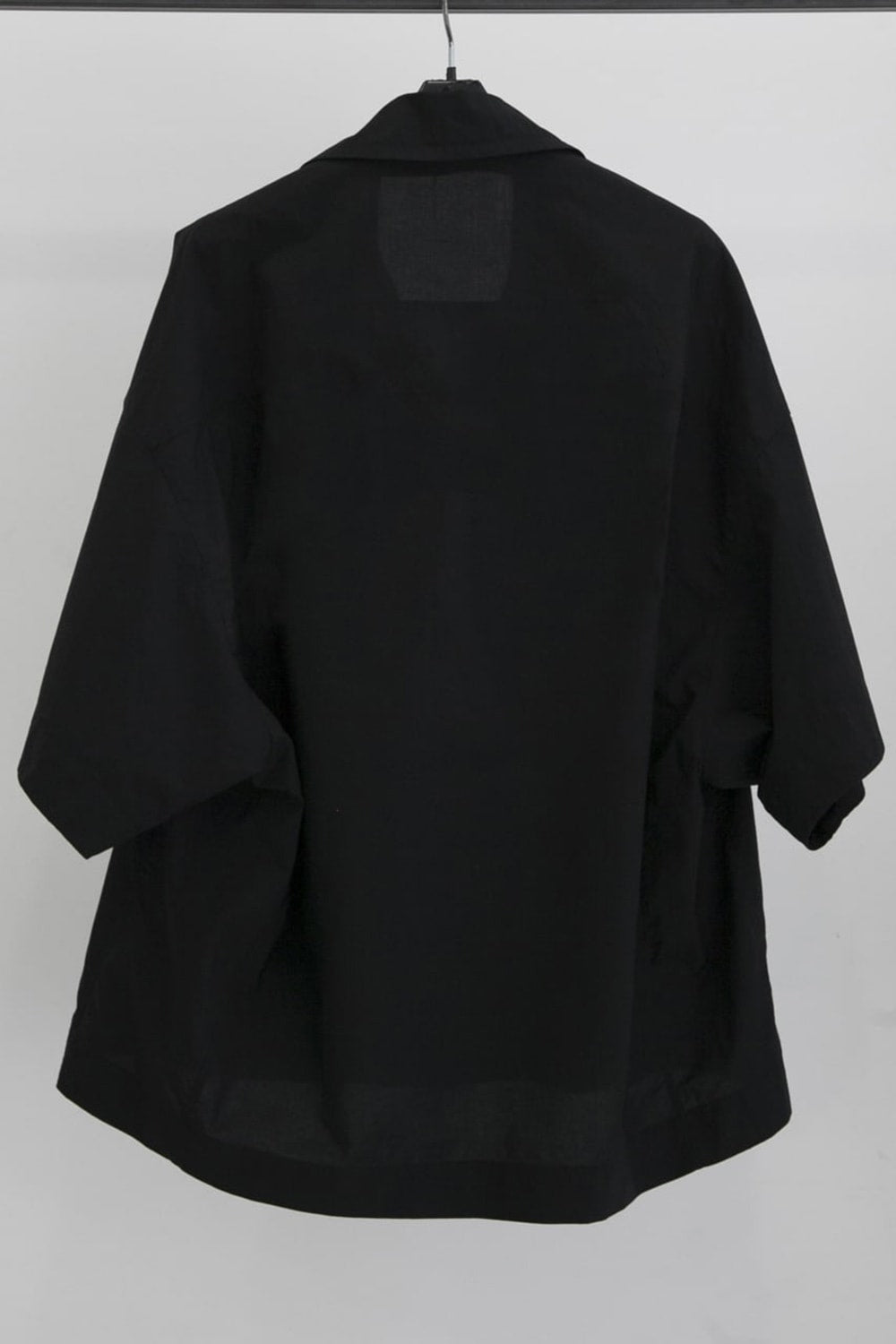 OPEN COLLAR BOX SHIRT