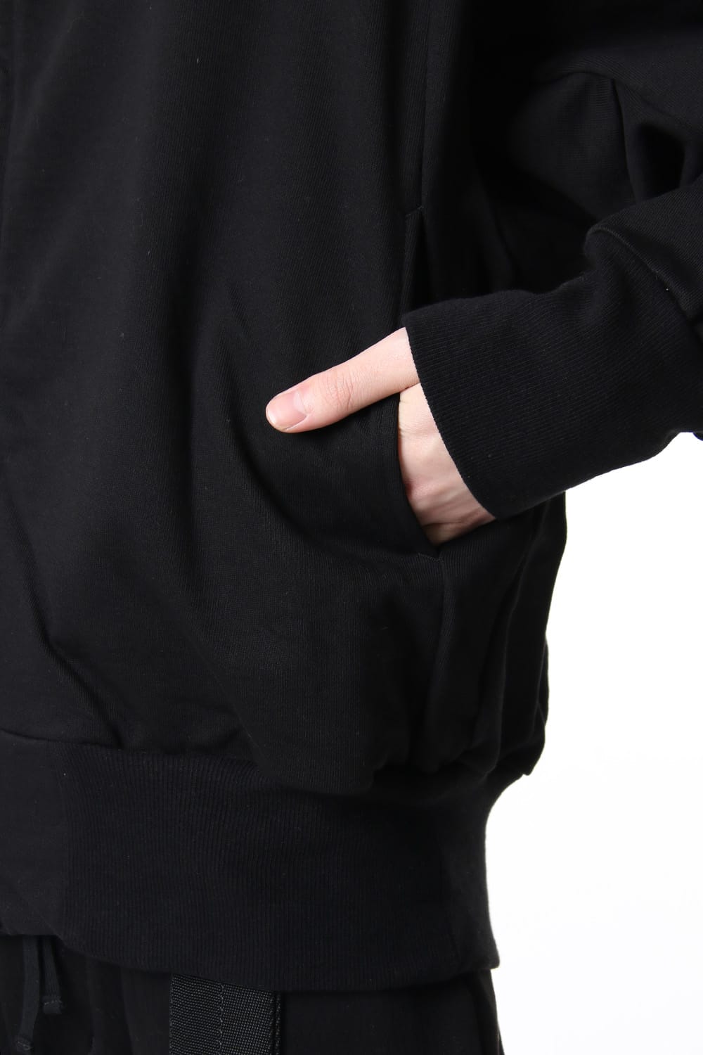 PRINT SEAMED SLEEVE ZIP HOODIE