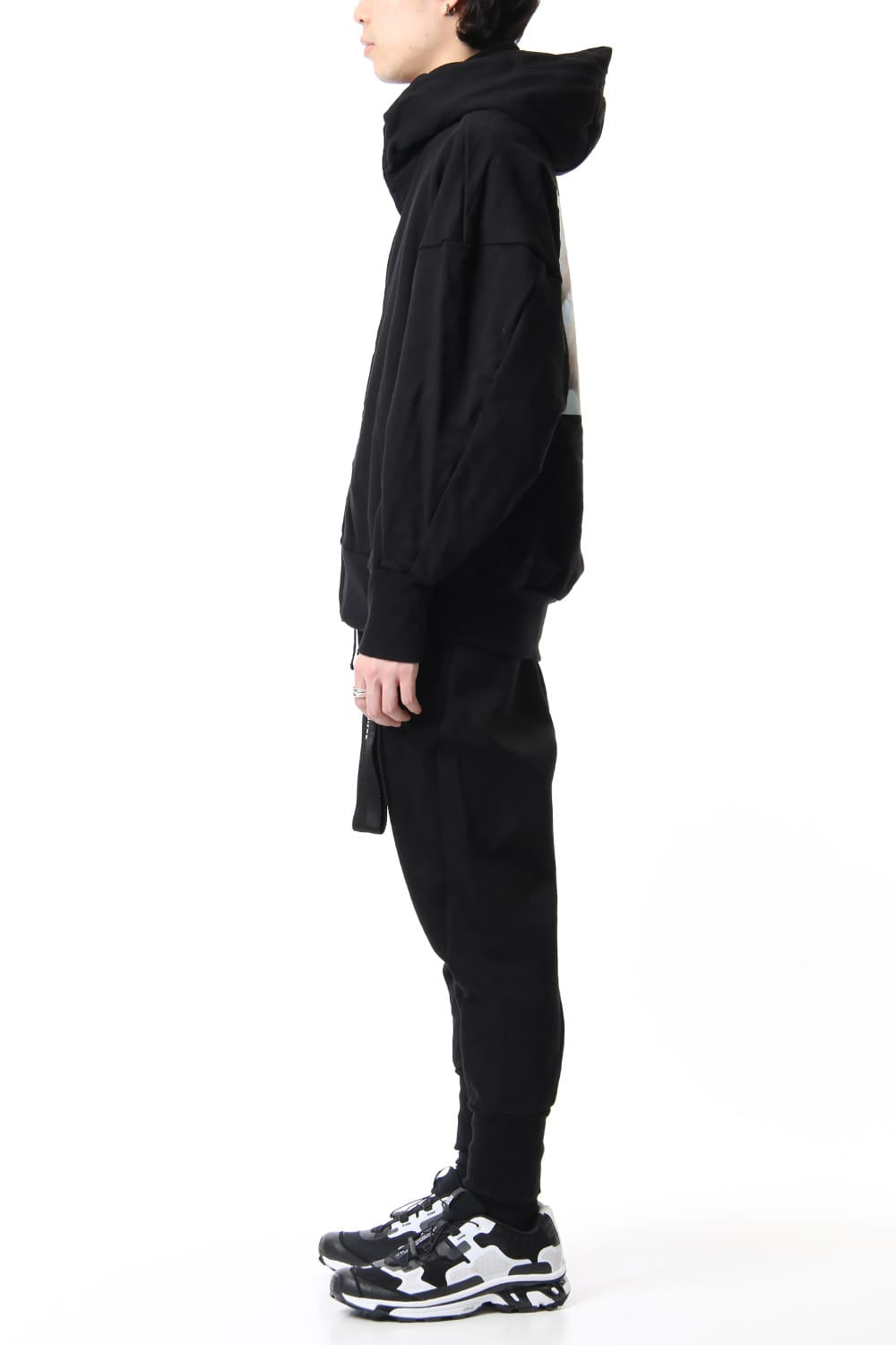 PRINT SEAMED SLEEVE ZIP HOODIE