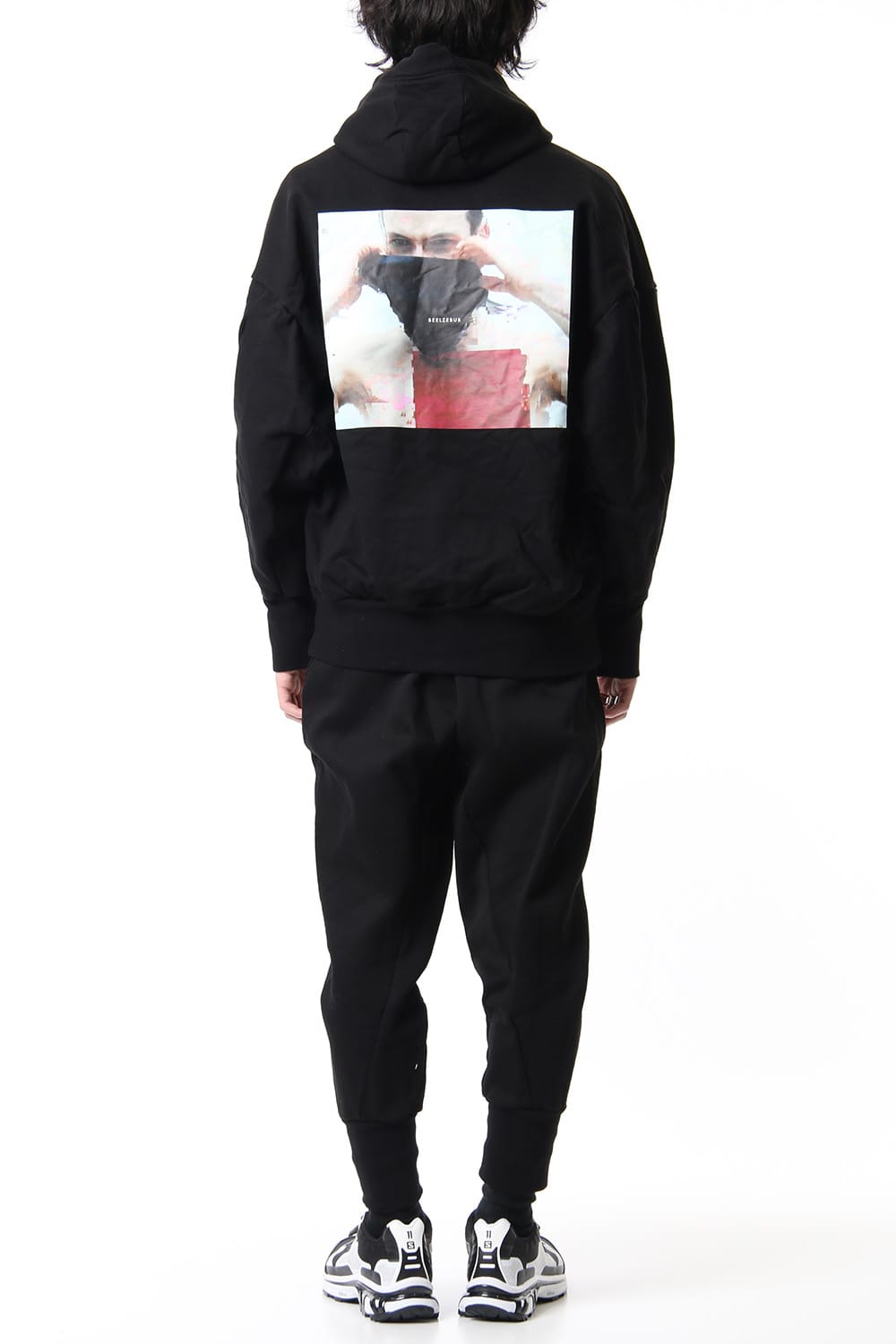 PRINT SEAMED SLEEVE ZIP HOODIE