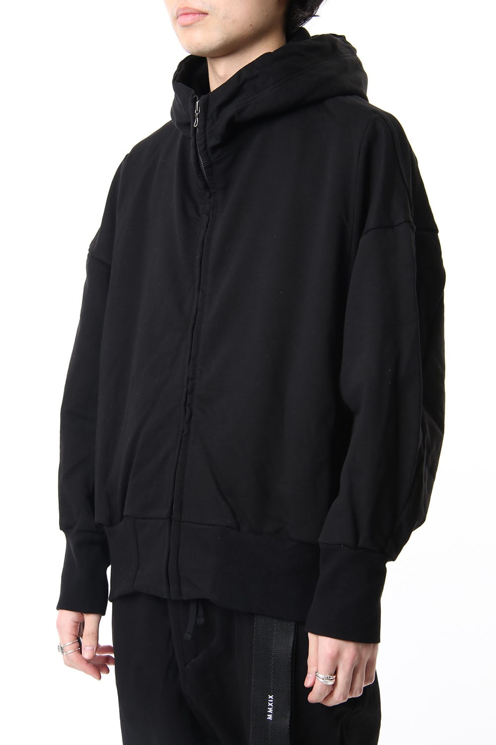 PRINT SEAMED SLEEVE ZIP HOODIE