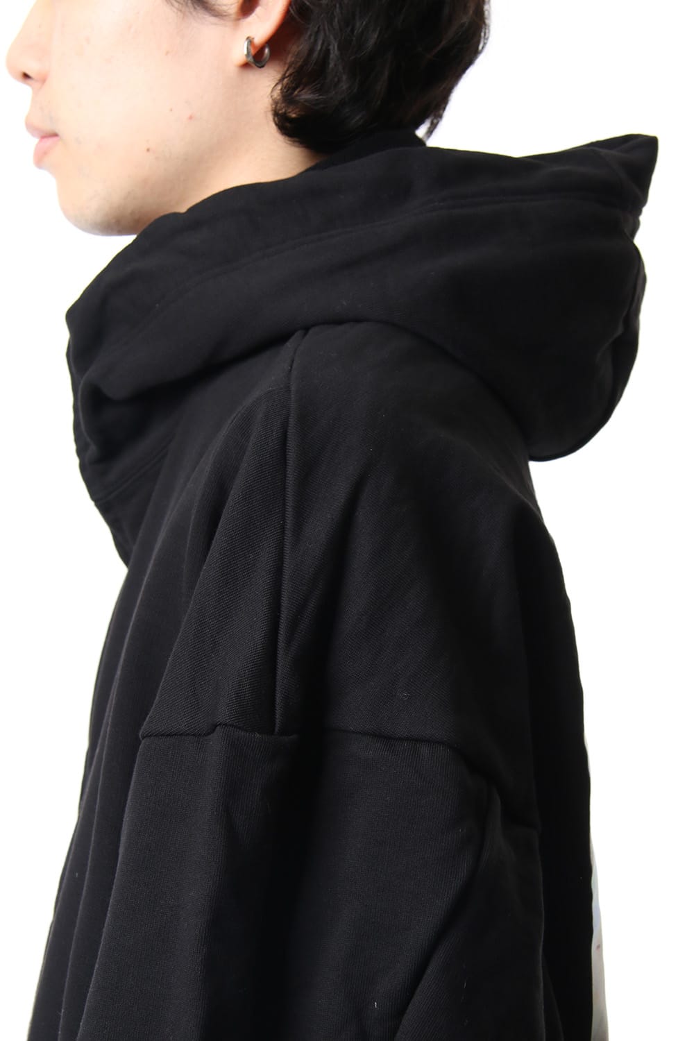 PRINT SEAMED SLEEVE ZIP HOODIE