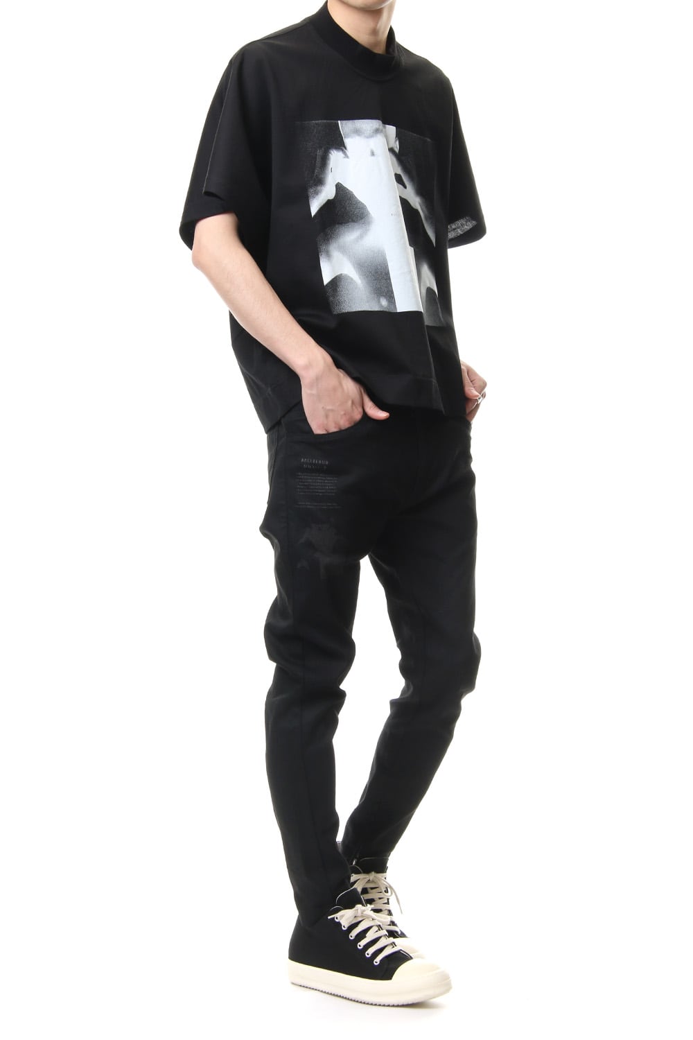 PRINT KITE T-SHIRT Black