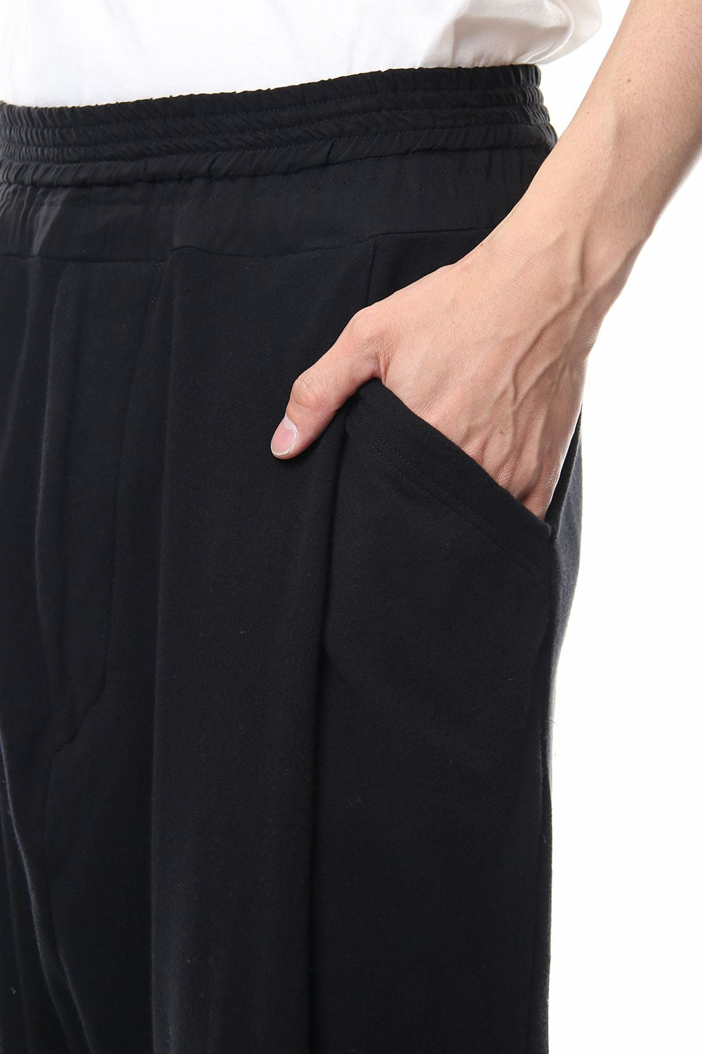 TUCKED CROTCH PANTS Black