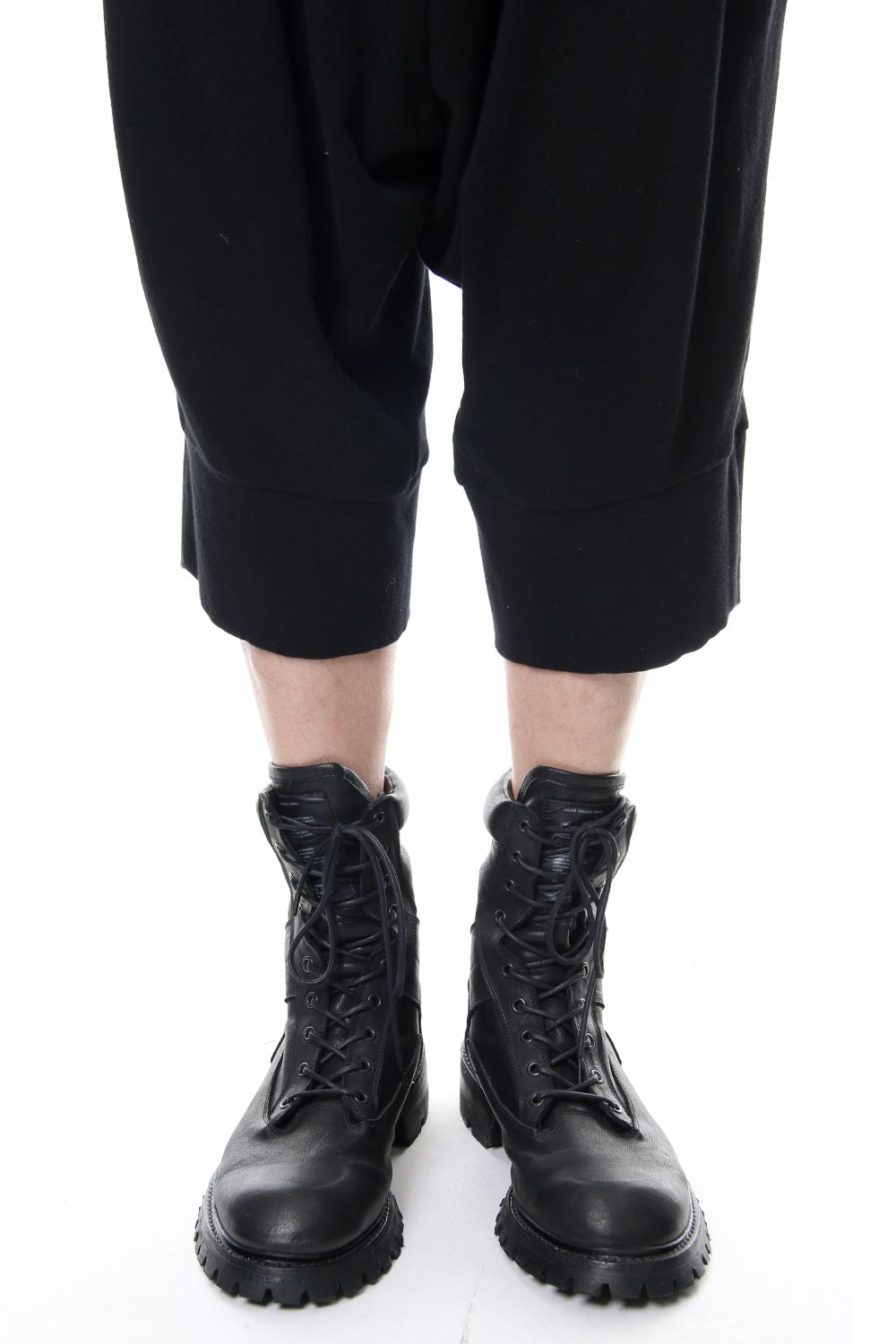 TUCKED CROTCH PANTS Black