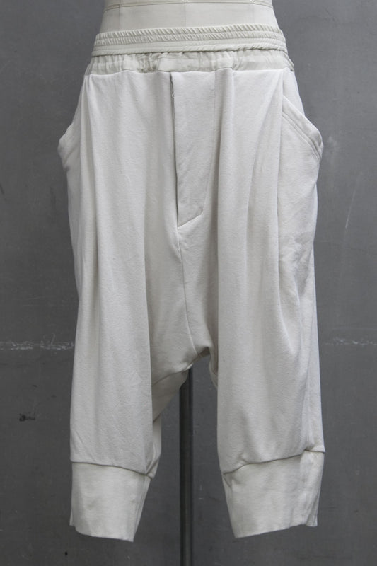 TUCKED CROTCH PANTS Light Beige