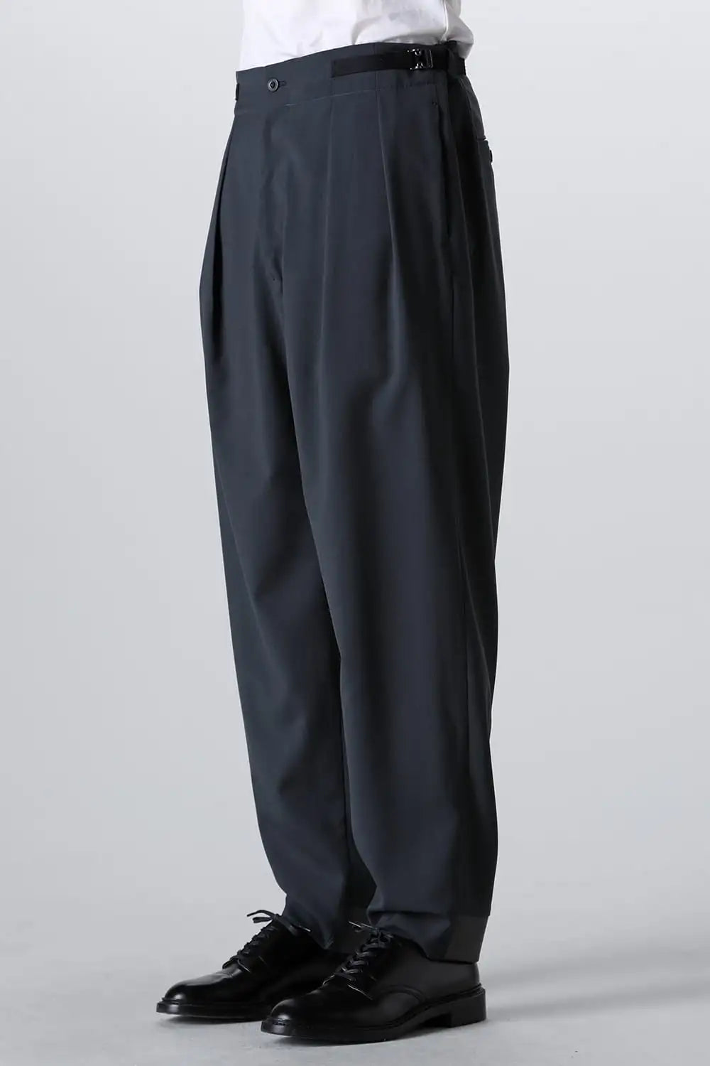 Two Tucks Tapered Trousers