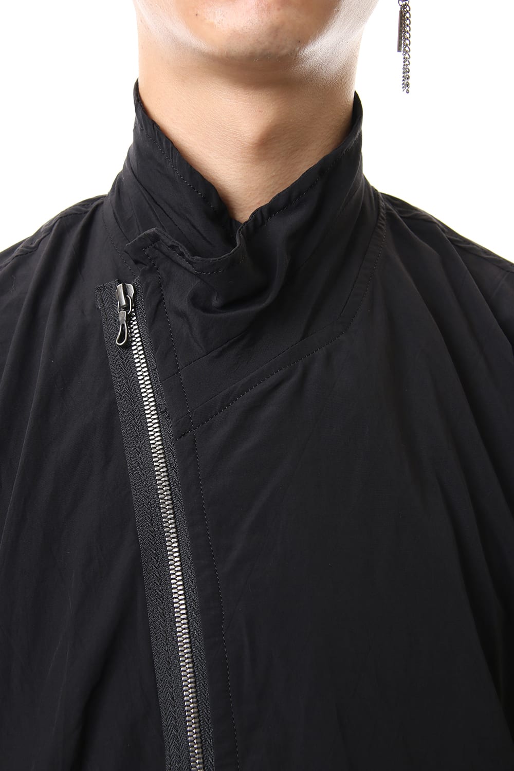 COVERD NECK JACKET