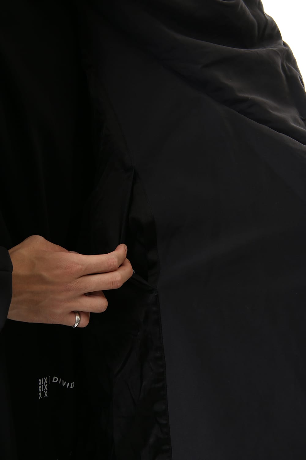 FIXED HOODED OVERCOAT