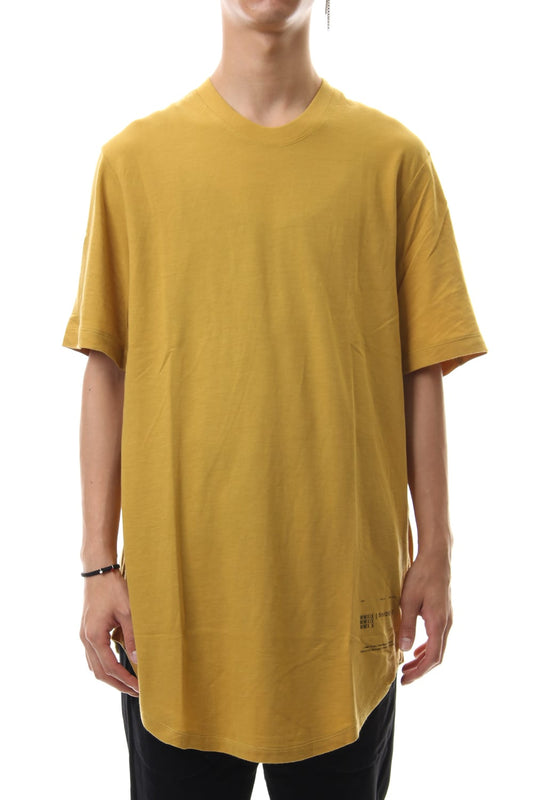 GATAER SEAMD ROUND T-SHIRT Mustard