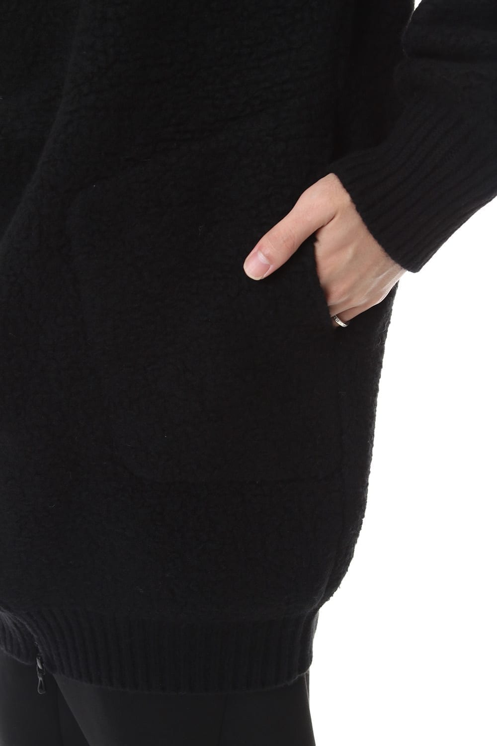 MASKED HIGHT NECK JACKET