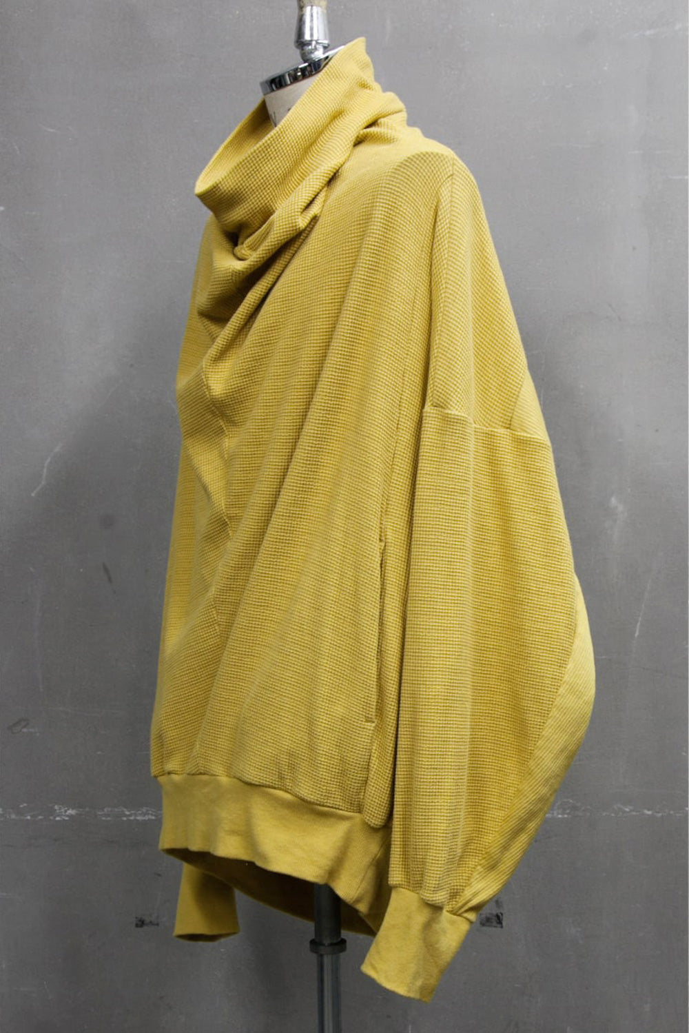 2 FACE COWL NECK SHIRT Mustard