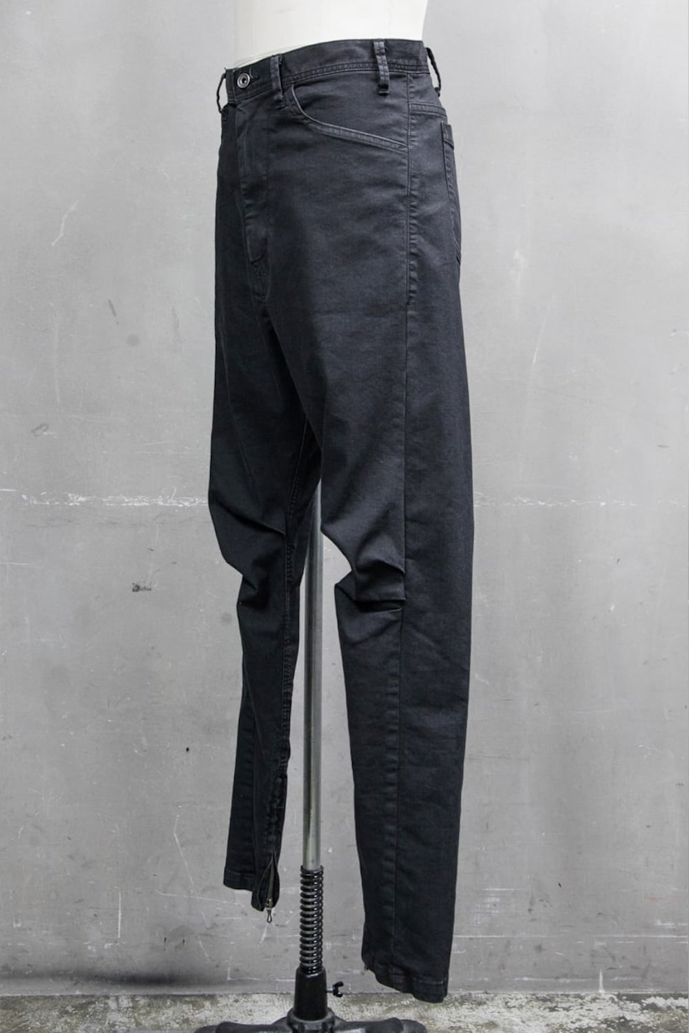 ARCHED PANTS Charcoal