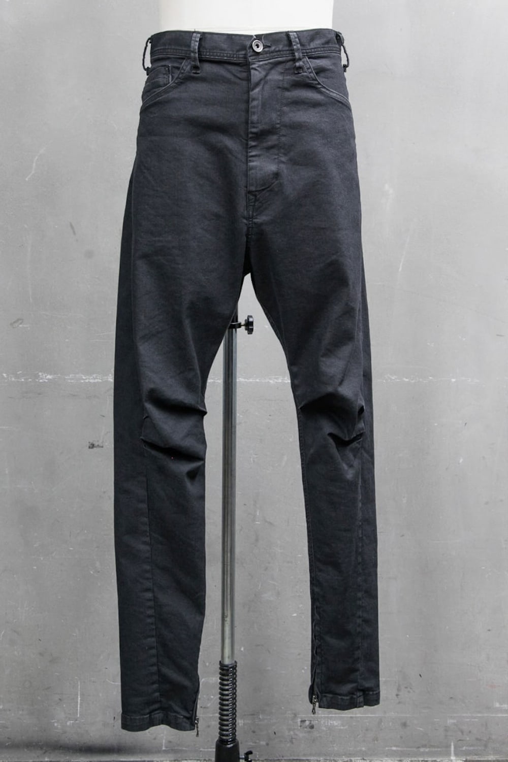 ARCHED PANTS Charcoal