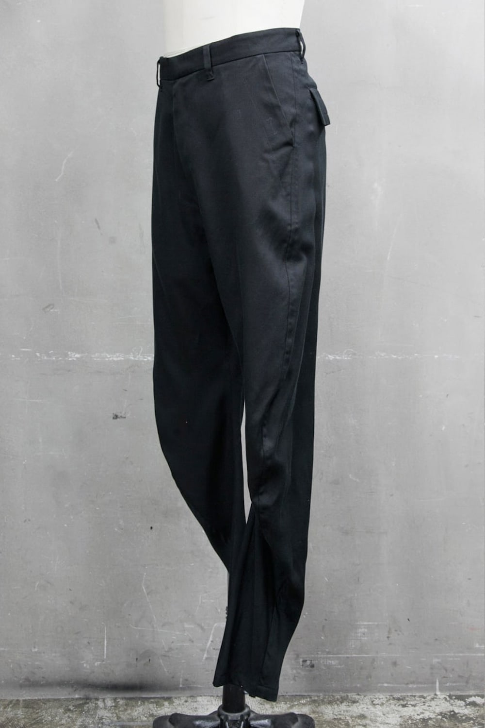 CURVED TROUSERS Black