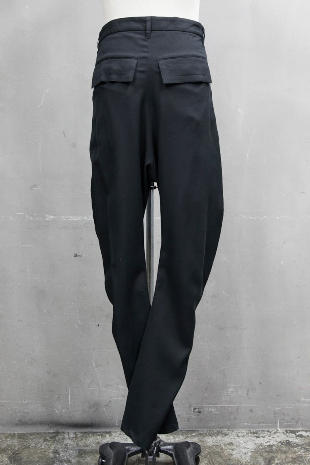 CURVED TROUSERS Black