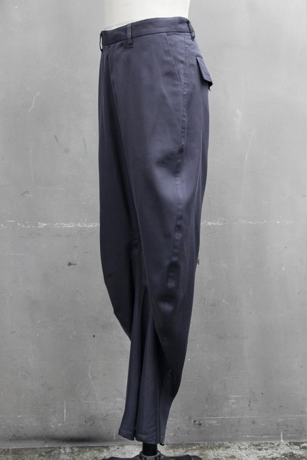 CURVED TROUSERS Blue Gray