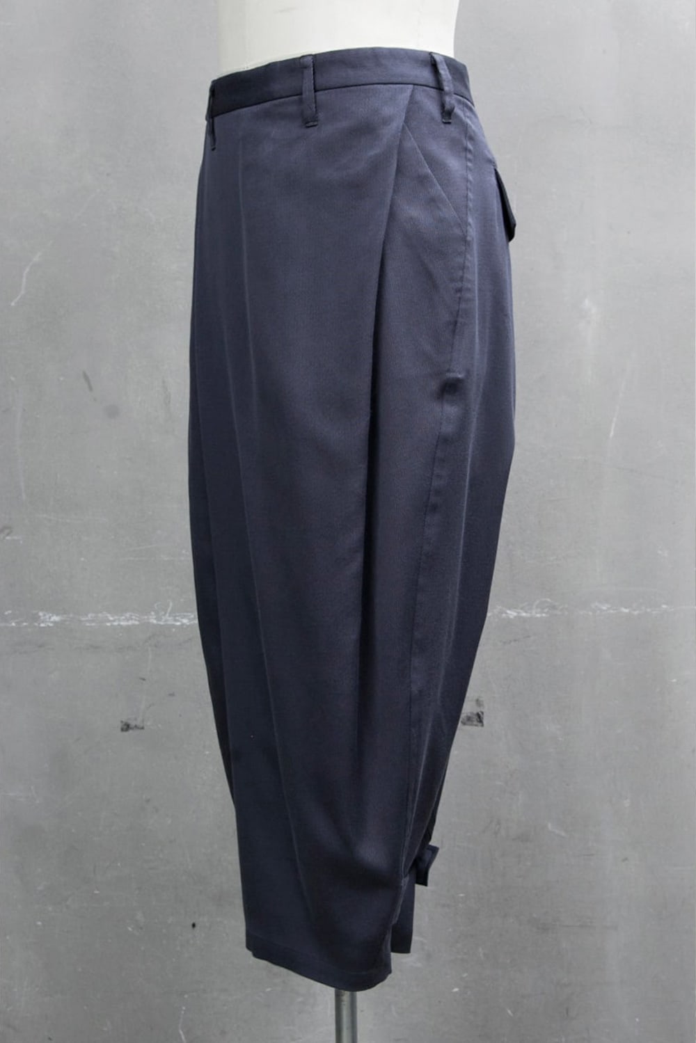 FOLDED BAGGY TROUSERS Blue Gray