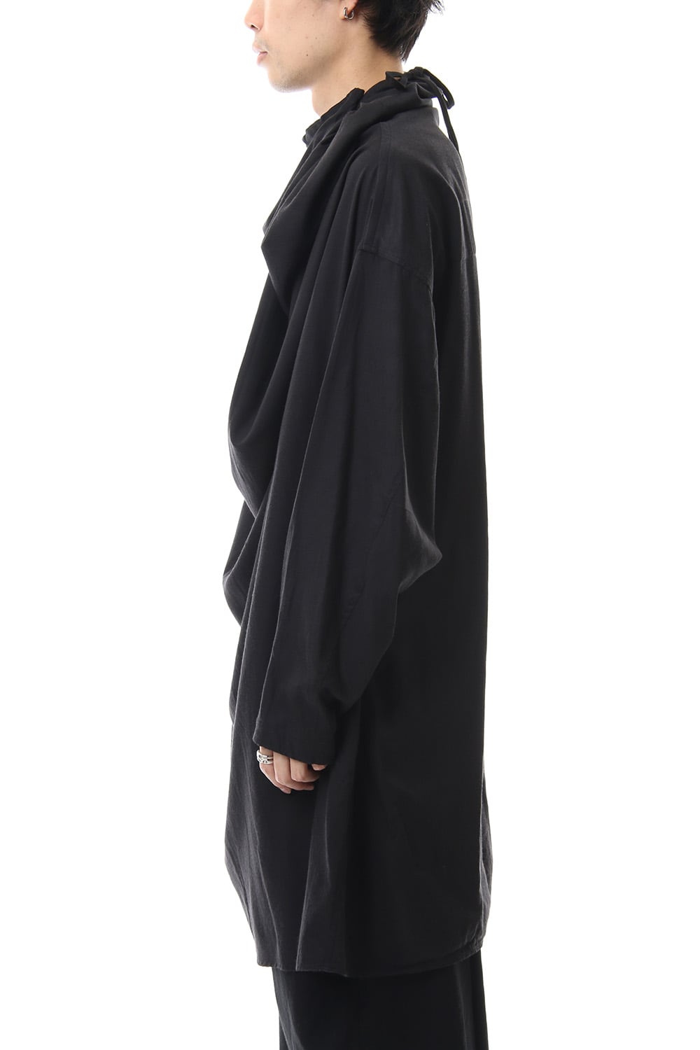 DRAPE NECK SHIRT Black