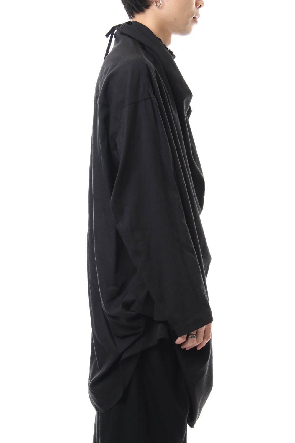 DRAPE NECK SHIRT Black