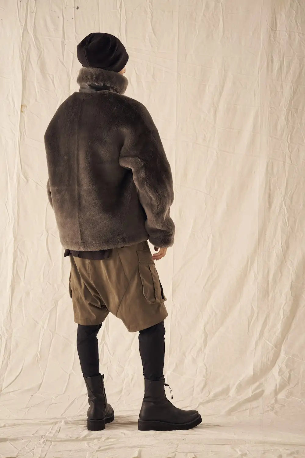 FASCINATE_THE R Limited Mouton Jacket Gray