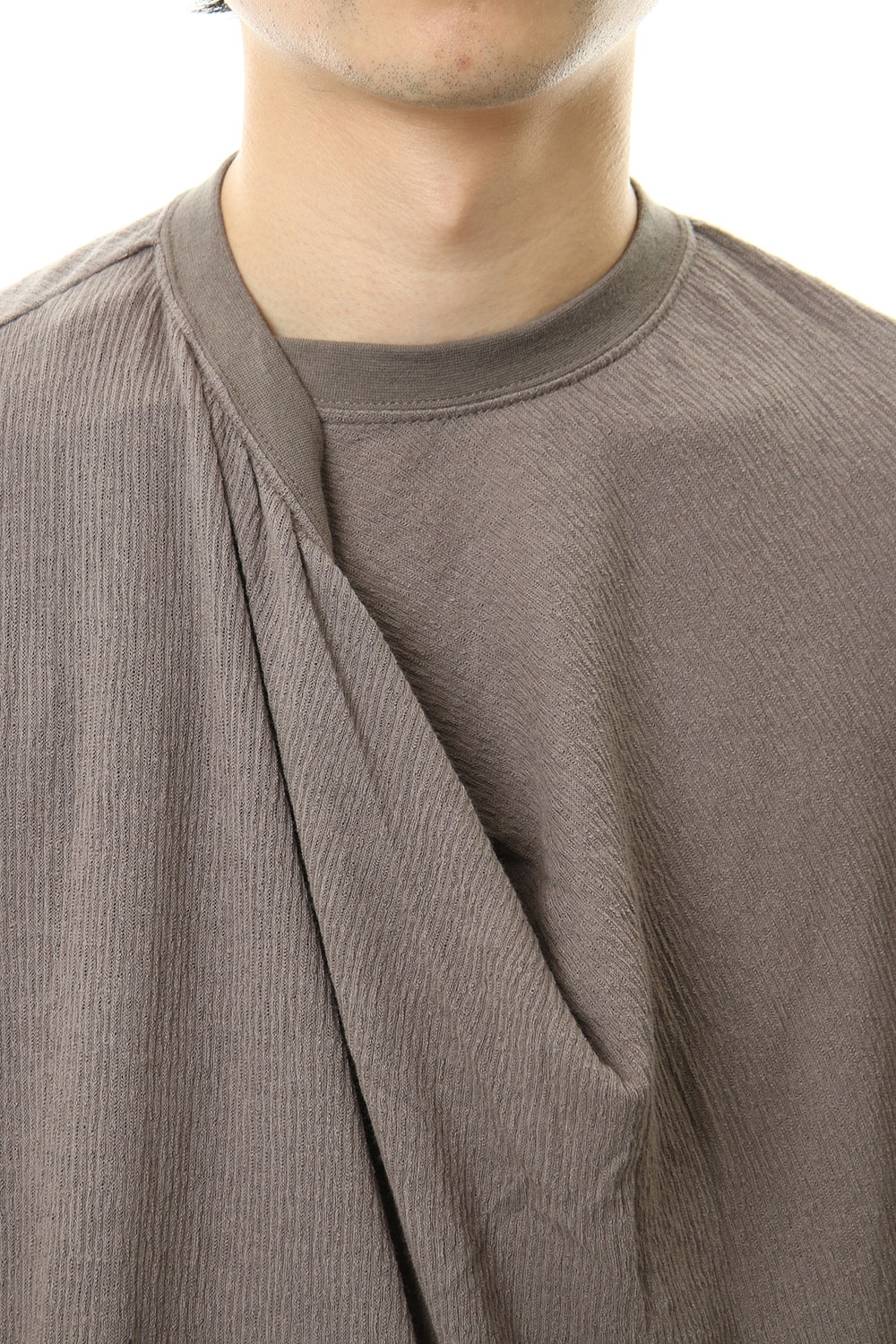 Tuck drape L/S cut & sewn Gray