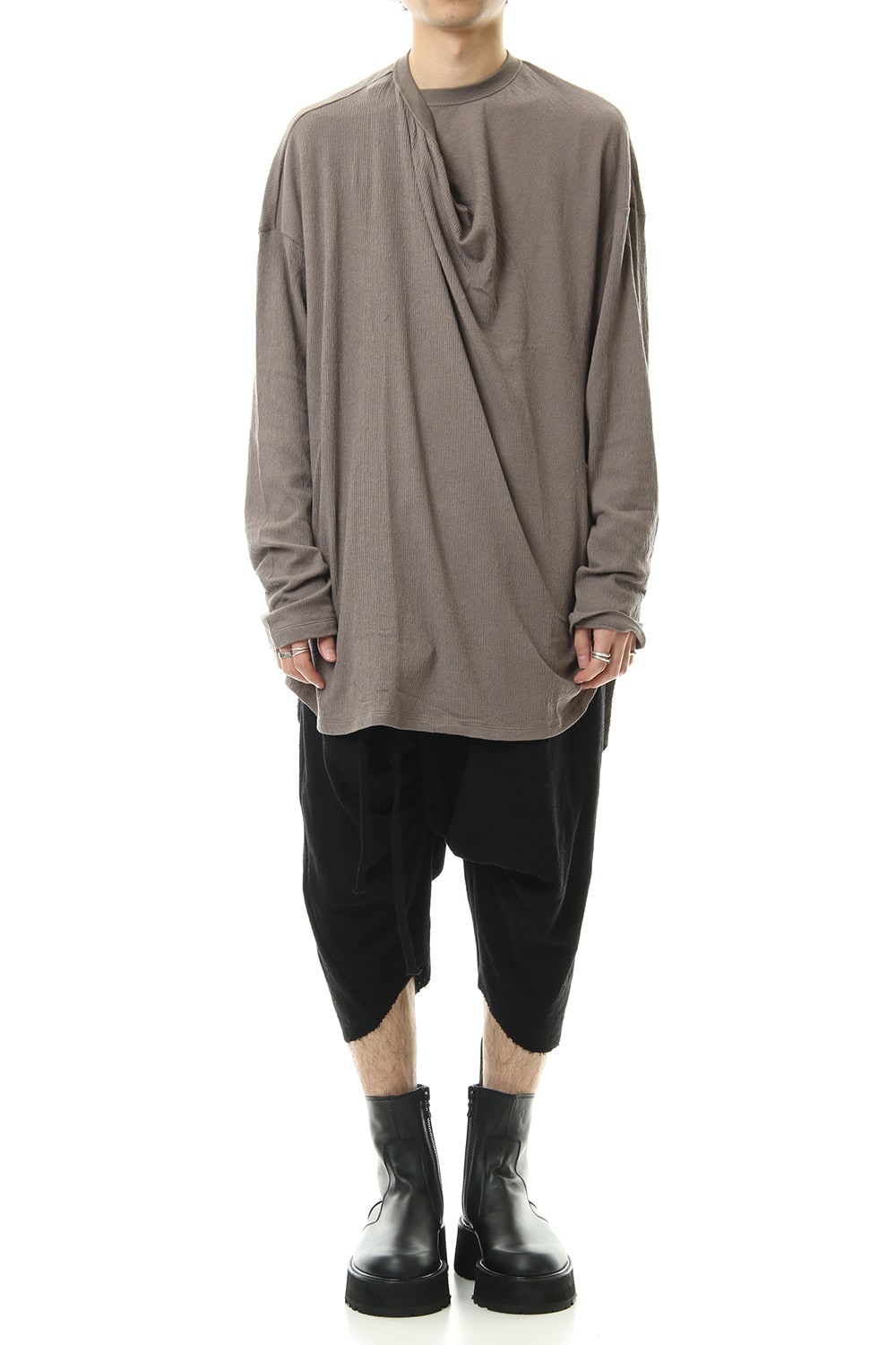 Tuck drape L/S cut & sewn Gray