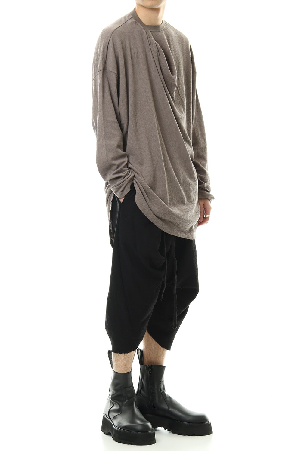 Tuck drape L/S cut & sewn Gray