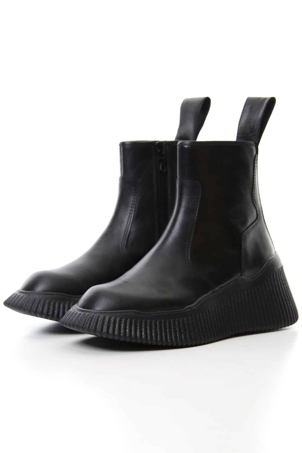 Side zip engineer boots