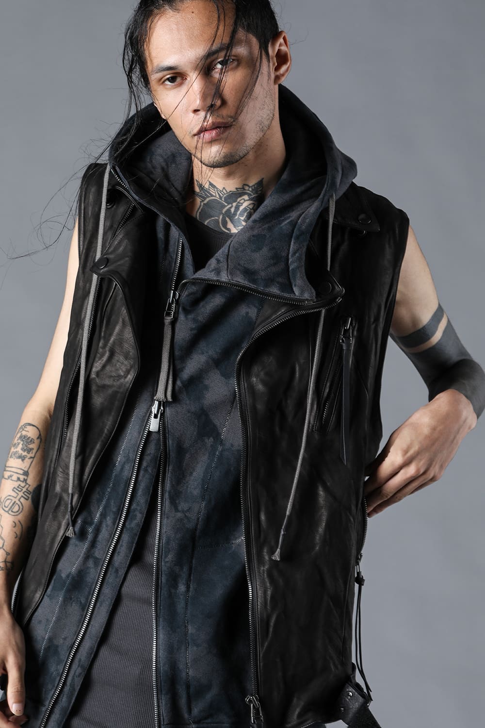 Untwisted Fleece-Line Coate Hooded Vest