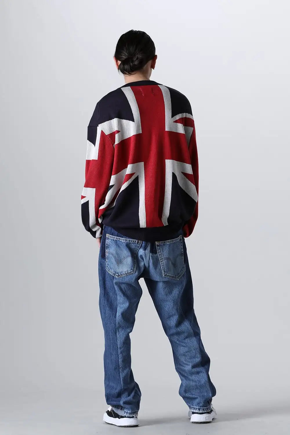 crew neck sweater.(union jack)