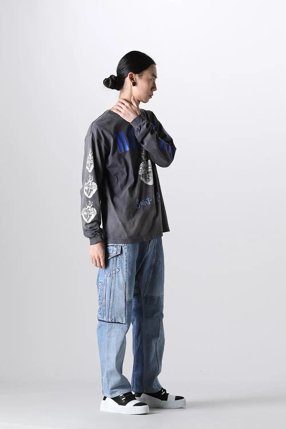 MASSIVE Long sleeve T-shirt