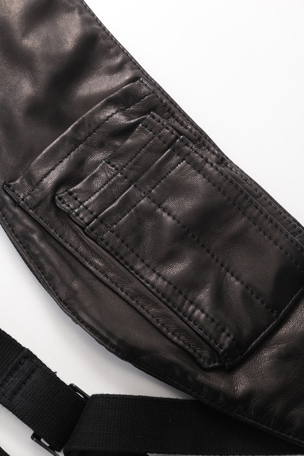 LEATHER HOLSTER BODY BAG