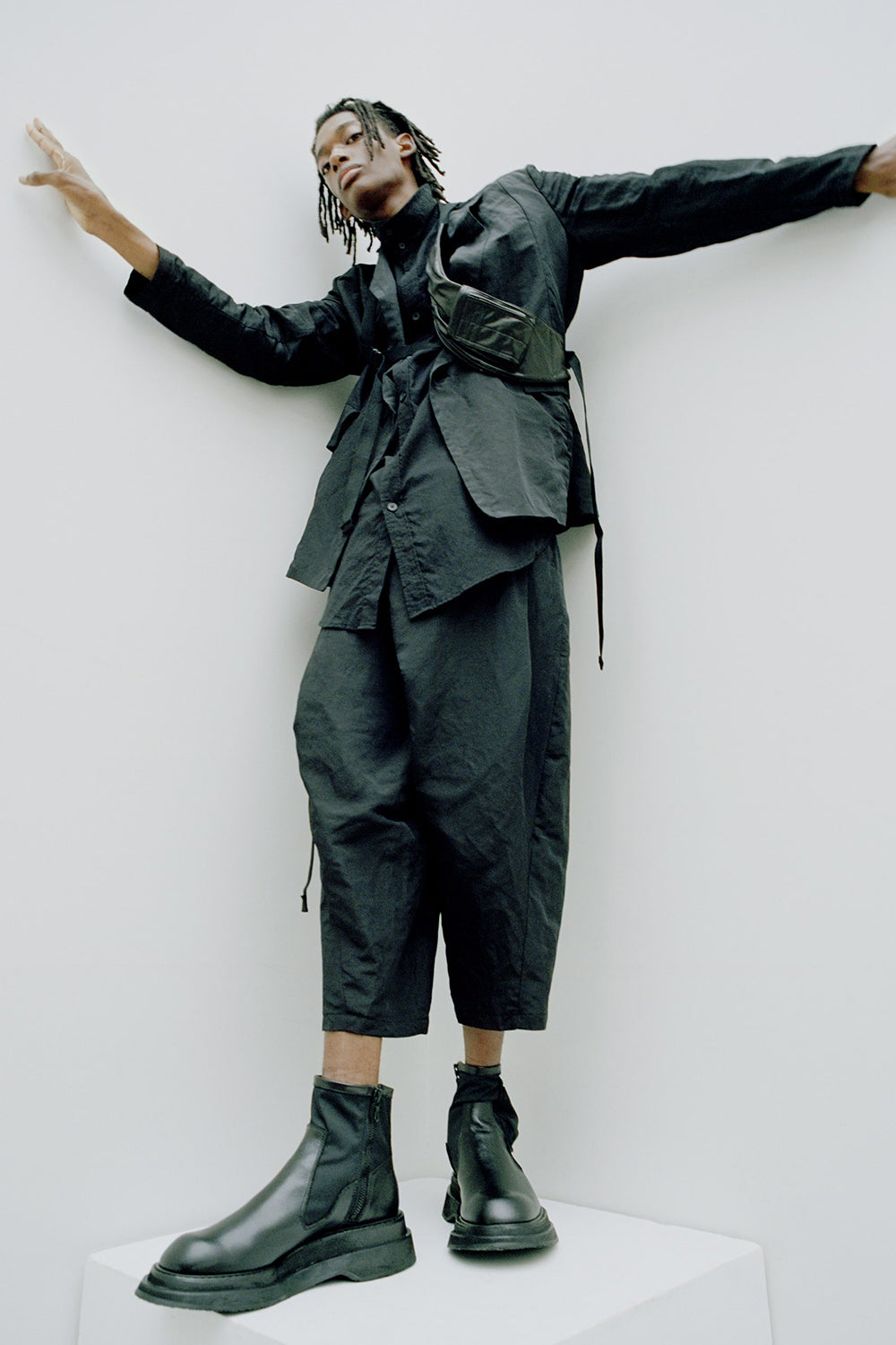 LEATHER HOLSTER BODY BAG