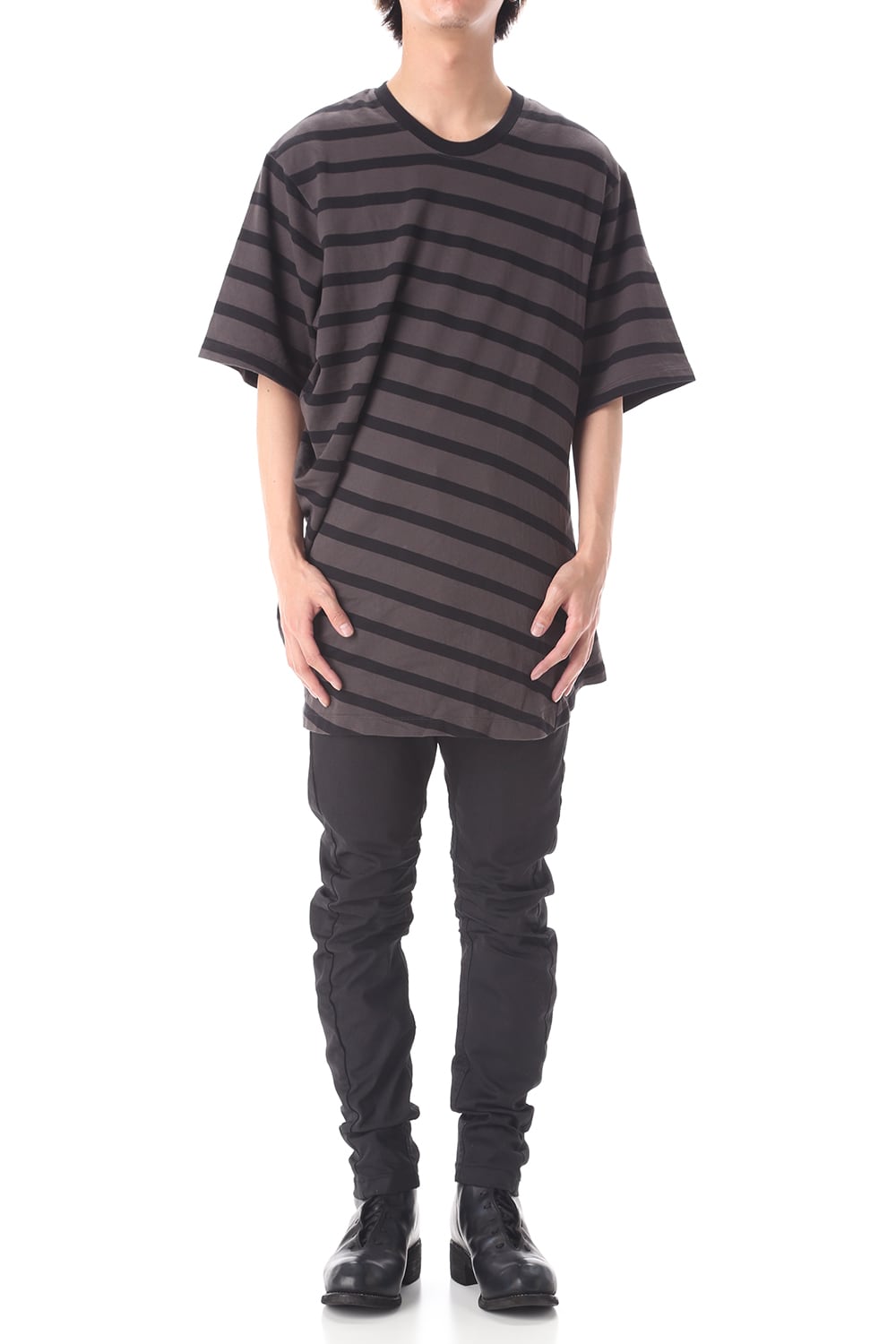 CURVED SLIM JEANS Black