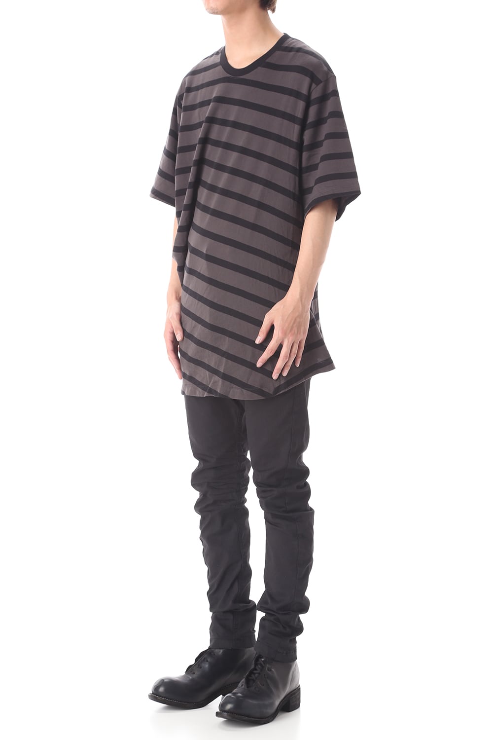 CURVED SLIM JEANS Black