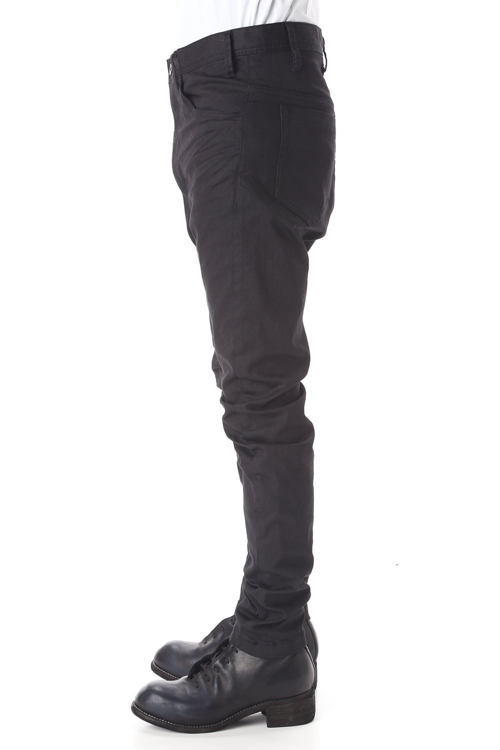 CURVED SLIM JEANS Black